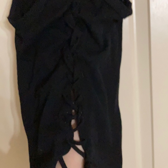 CROSS BACK TANK TOP - Picture 3 of 4